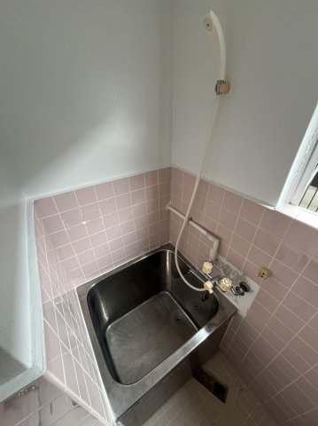 バス・シャワールーム　別部屋参考写真