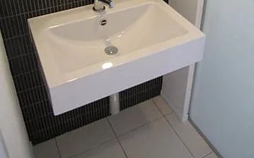 洗面設備　※別部屋の参考写真です。
