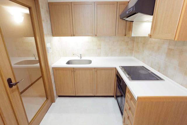 キッチン　※写真は同タイプ住戸です。