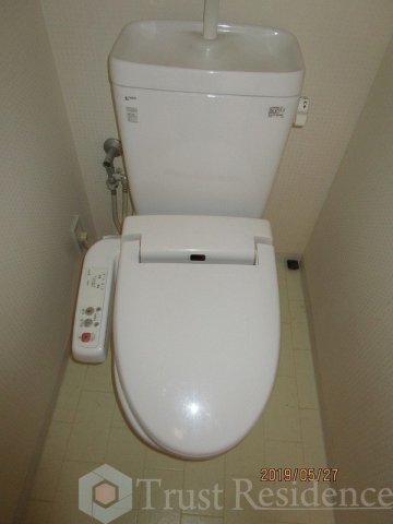 トイレ　別部屋参考写真