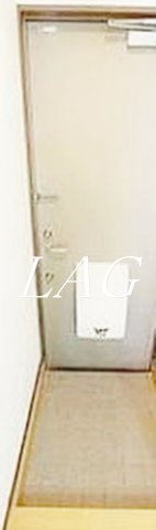 玄関　玄関です。
