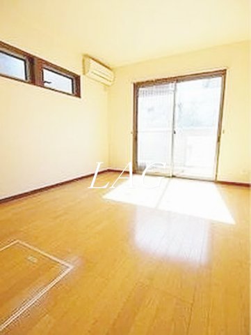 居室・リビング　洋室のお部屋です。