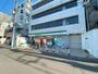 コンビニ　ファミリーマート 北松戸駅前店（コンビニ）まで55m