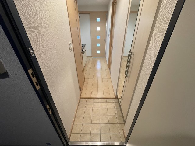 玄関　明るい玄関です