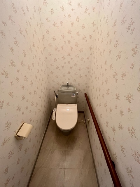 トイレ　※同間取り別棟の写真です。
