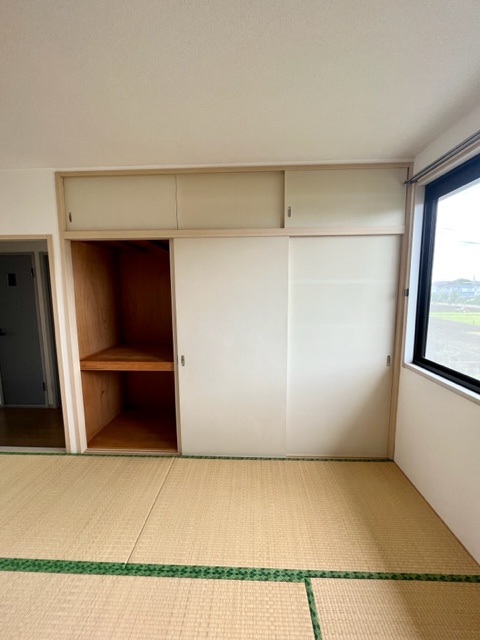 収納　※同間取り別棟の写真です。