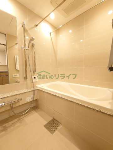 バス・シャワールーム　別部屋の参考写真となります
