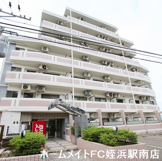建物外観　★駅も徒歩圏内の好立地マンションです★