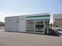 コンビニ　ファミリーマート五井白金通り店（コンビニ）まで550m