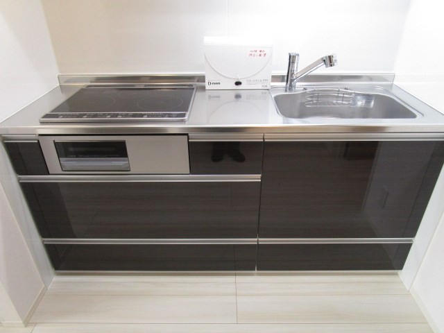 キッチン　画像は206号室です（参考）