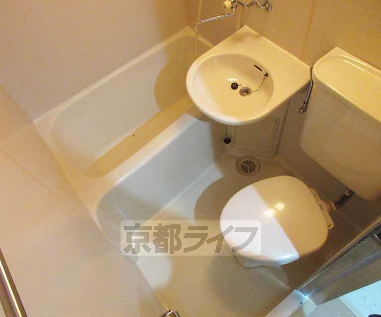 バス・シャワールーム　綺麗なお風呂です・