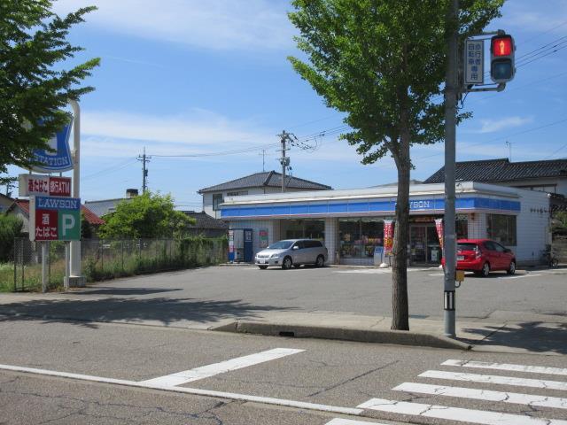 コンビニ　ローソン 金沢北塚町店（コンビニ）まで639m
