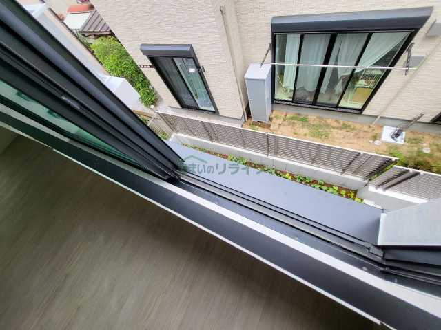 バルコニー　別部屋参考写真となります
