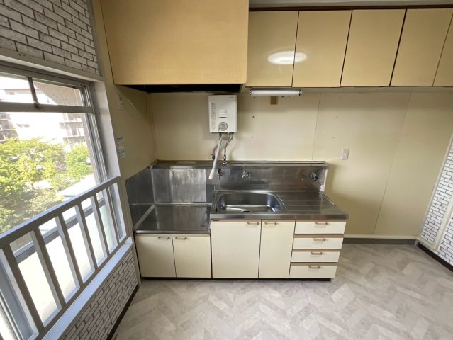 城の宮第一住宅1Aのキッチン写真