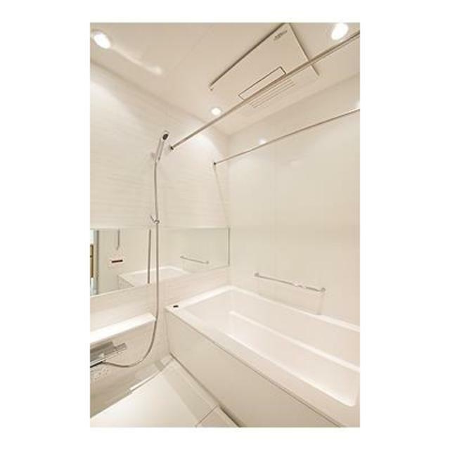 バス・シャワールーム　※写真は同タイプ住戸です。