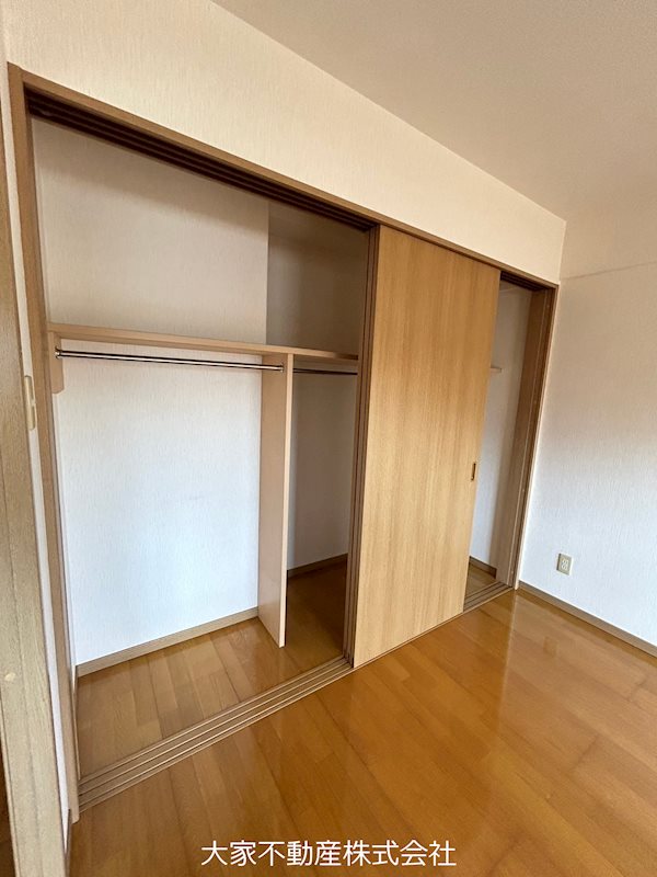 収納　※入居中につきイメージ。