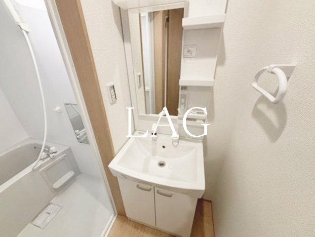 洗面設備　洗面台です。