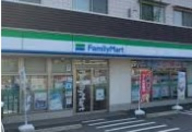 コンビニ　ファミリーマート市川曽谷一丁目店（コンビニ）まで458m