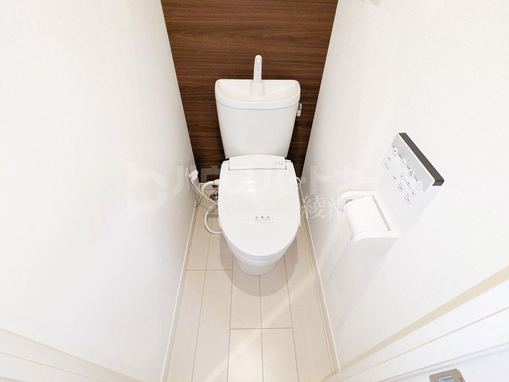 STUDIO FLAT 綾瀬のトイレ写真