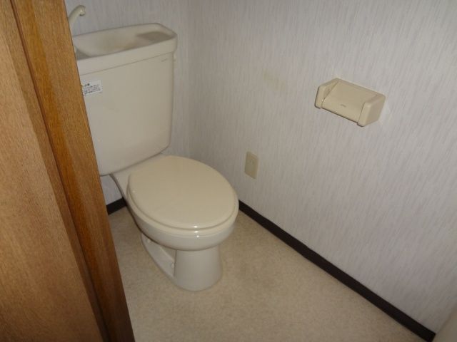 トイレ　※同物件別室参考写真