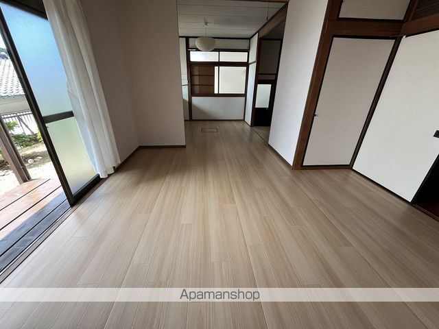 ＪＲ山陽本線 西広島駅 徒歩13分 2階建 築59年の居間写真