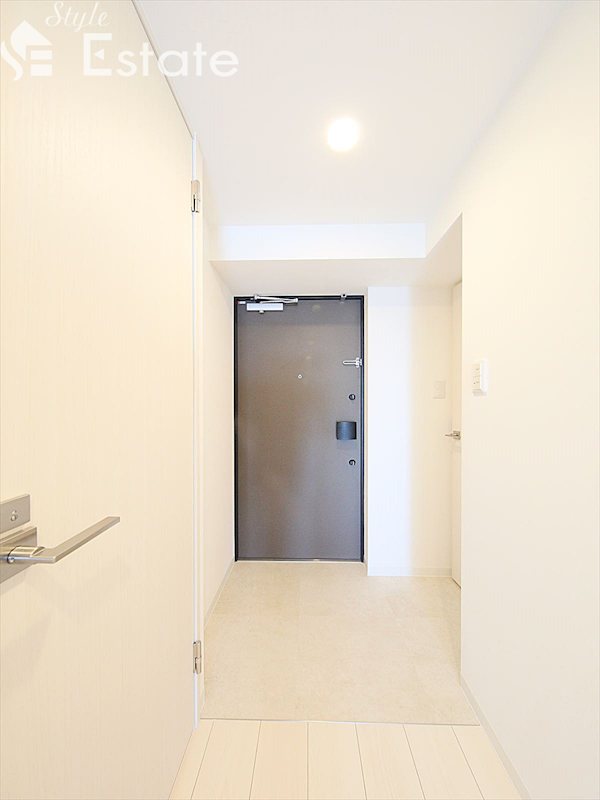 S-RESIDENCE名駅北blingの玄関写真