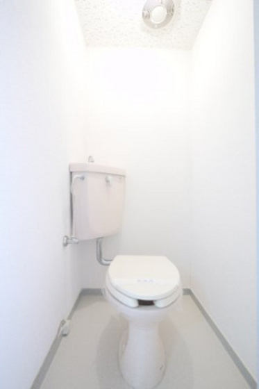 トイレ　他号室のお写真です