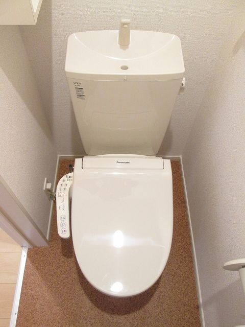 ヴィラ コンチェルトのトイレ写真