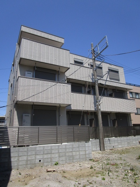 建物外観　耐震耐火構造の旭化成ヘーベルメゾン