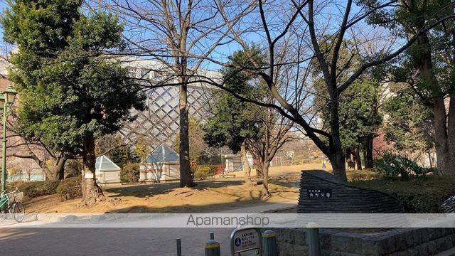 公園　中央区立浜町公園（公園）まで281m