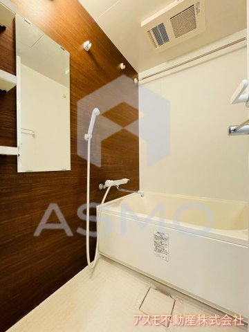 バス・シャワールーム　同マンション別部屋　参考写真