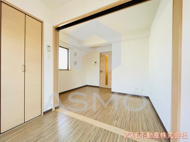 居室・リビング　同マンション別部屋　参考写真
