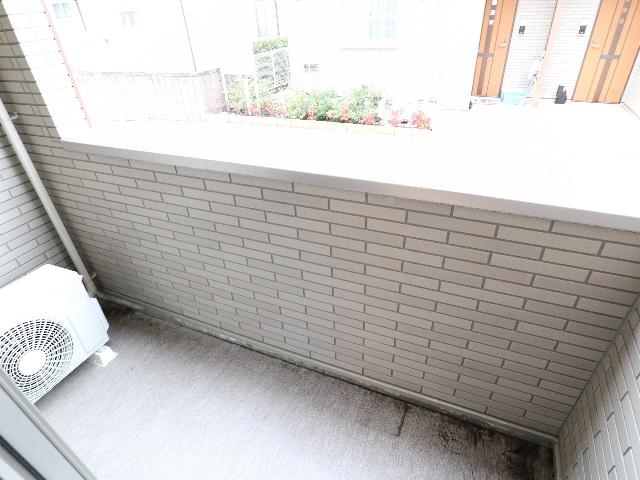 バルコニー　落ち着いた時間を過ごせるバルコニーです