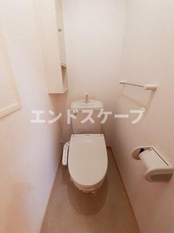 ＪＲ上越線 敷島駅 徒歩45分 2階建 築18年のトイレ写真