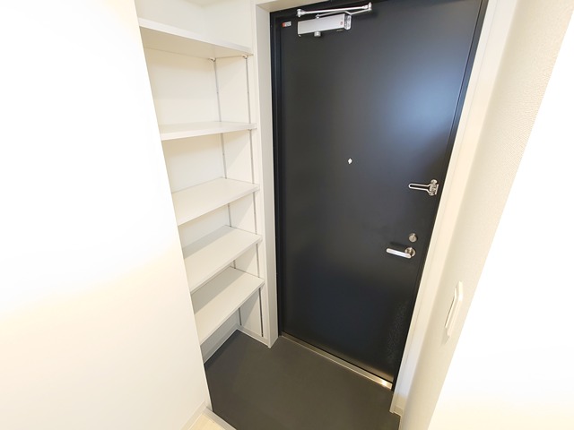 ララソル芦屋の玄関写真