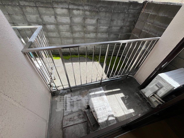 地下鉄東西線 椥辻駅 徒歩10分 3階建 築39年の内装写真