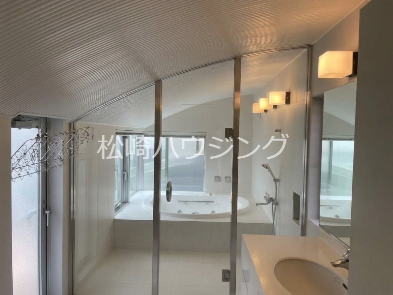 沼袋2丁目27戸建の風呂写真