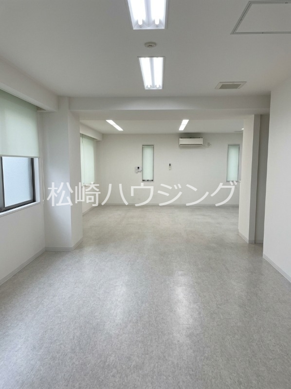 沼袋2丁目27戸建の内装写真
