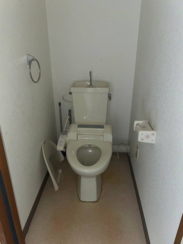 トイレ　別部屋参考