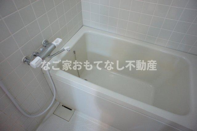 バス・シャワールーム　※写真は別号室