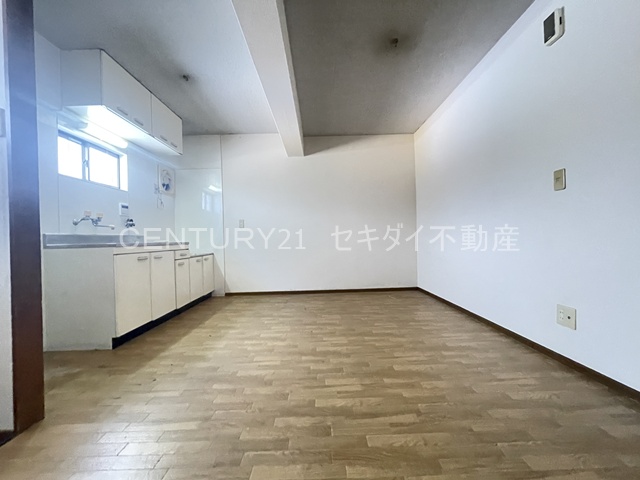 亀井町2丁目文化の居間写真
