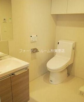 トイレ　別号室参考写真