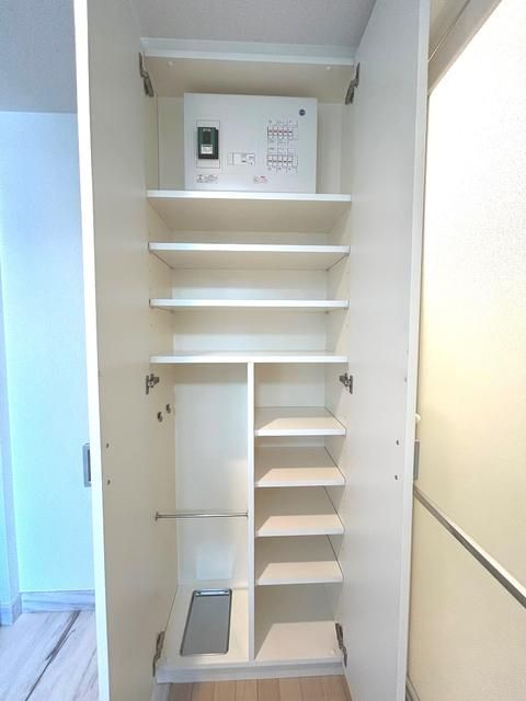 収納　たっぷりとした収納スペースです