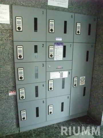 都営大江戸線 落合南長崎駅 徒歩5分 5階建 築23年の外観写真