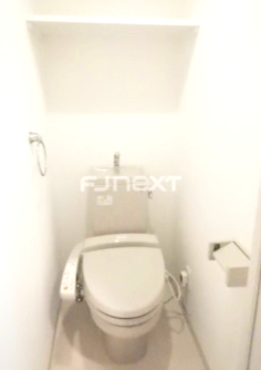 ＪＲ総武線 亀戸駅 徒歩4分 14階建 築19年のトイレ写真