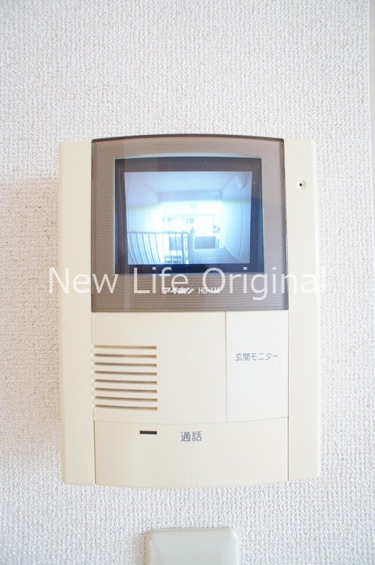 セキュリティ　事前に来訪者を確認してから対応できる安心のＴＶモニターホン付