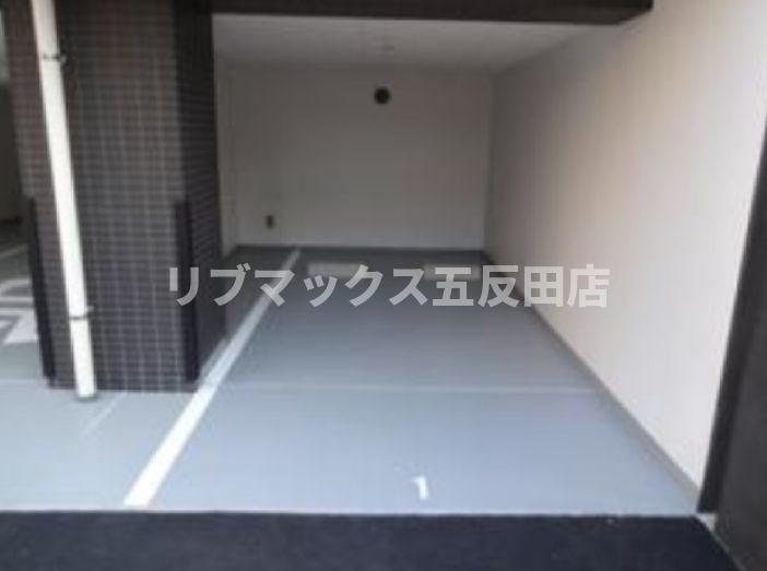 駐車場　★《見学予約受け付け中》設備充実のハイグレード賃貸マンション