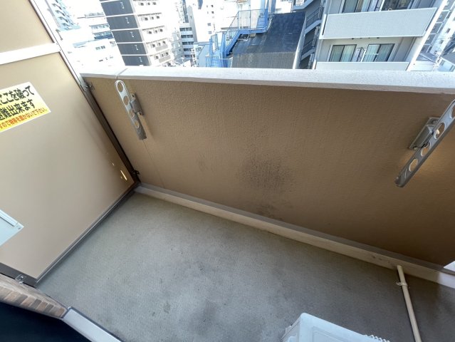 バルコニー　同物件別部屋写真