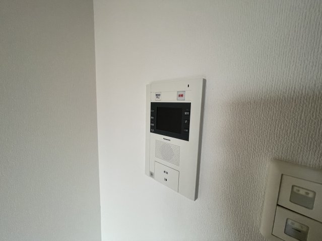 セキュリティ　同物件別部屋写真
