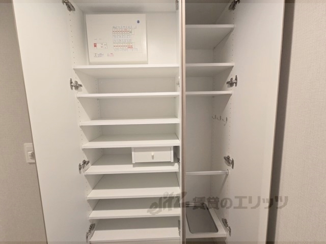収納　下駄箱
